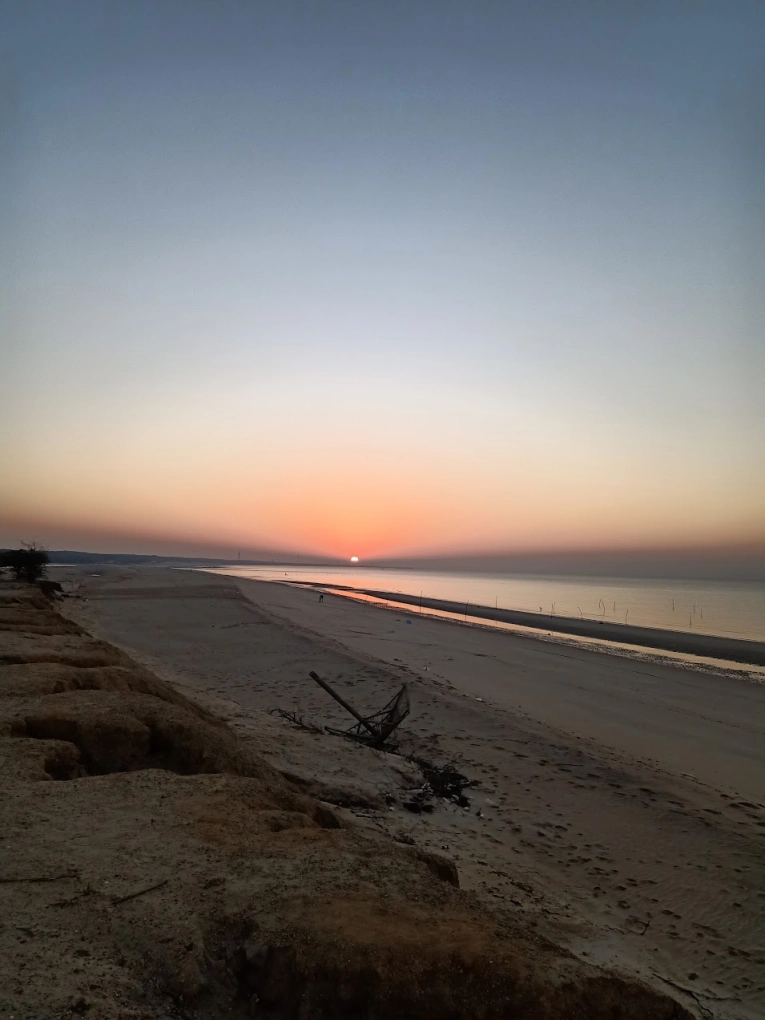 Secluded beach on the Kutch coast in Gujarat